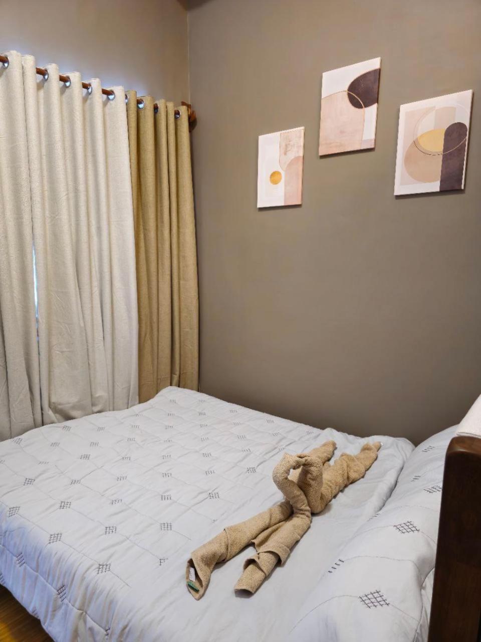 Serene Suite In Jazz Residences Makati City Exterior photo
